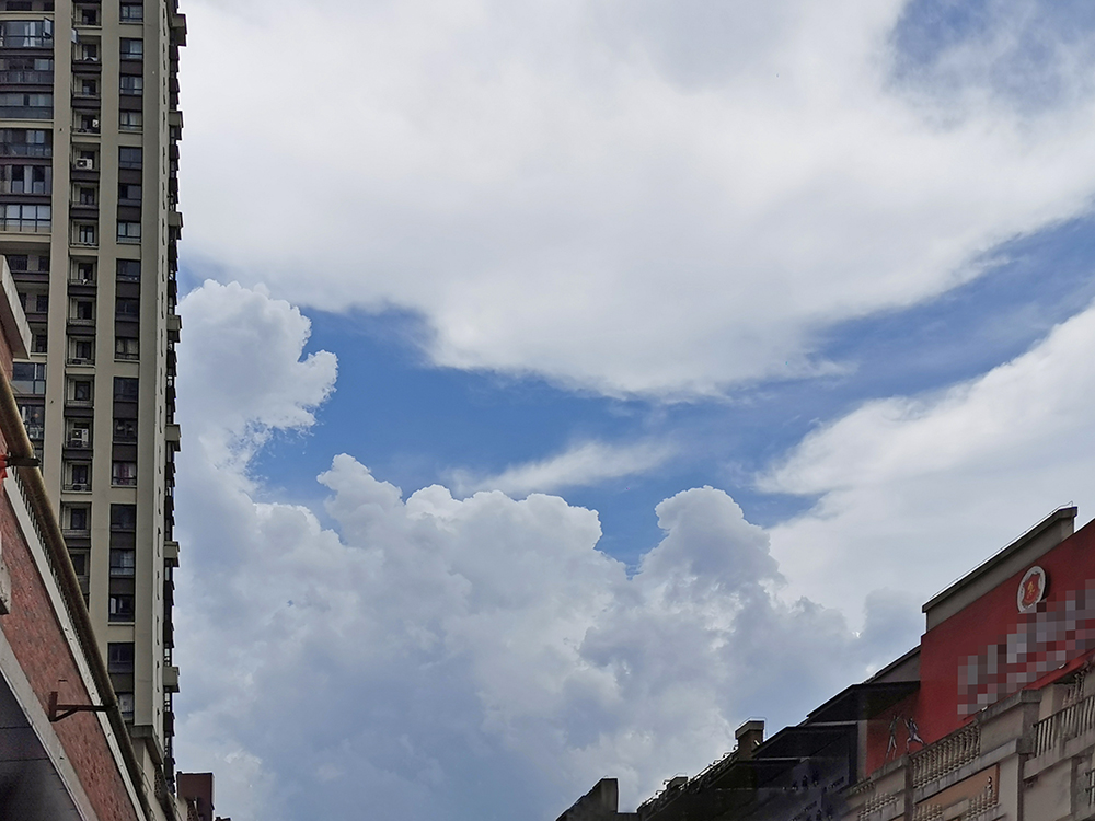 雨季·层层叠叠的云（20220625）